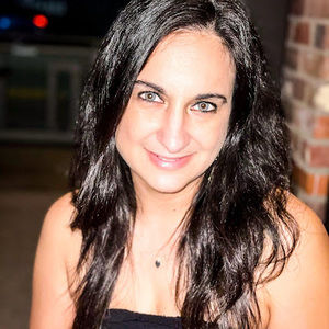 Meet your Posher, Samina